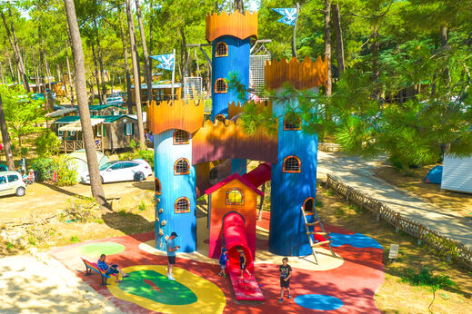 Carabouille playground